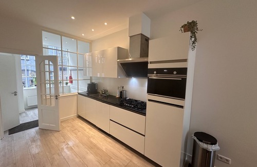 De Weteringschans Apartment | CENTRAL AMSTERDAM Luxury Apartment with 2 Seperate Studios 120 m2 - LEIDSEPLEIN