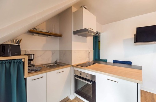 Guingamp Apartment | Central and charming studio, Guingamp center