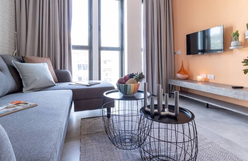 Nachlaot Apartment | Central and luxurious 1 bdr
