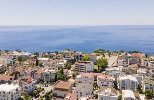 Eski Lara Apartment | Central and Modern Flat in Muratpasa