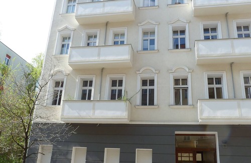 Friedrichshain Apartment | Central and quiet - a view of the countryside