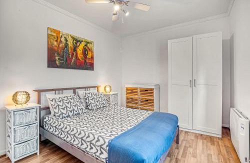 Gandia Apartment | Central Apartment 2 bedrooms Netflix WIFI