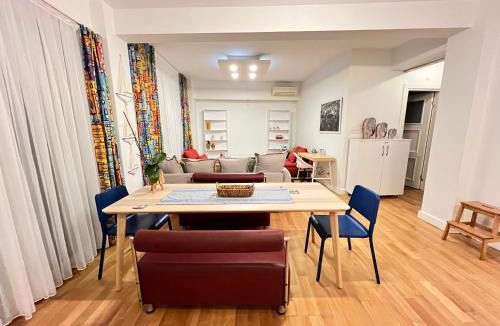 Galata Apartment | Central Apartment Close to Galataport