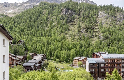 Val-d'Isere Apartment | Central apartment, near slopes, 10 pers, WiFi