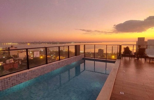 Encarnacion Apartment | Central apartment with pool near the beach in San Jose