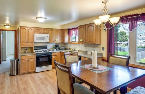 Cheektowaga Apartment | Central Apt in Cheektowaga w/Private Deck!