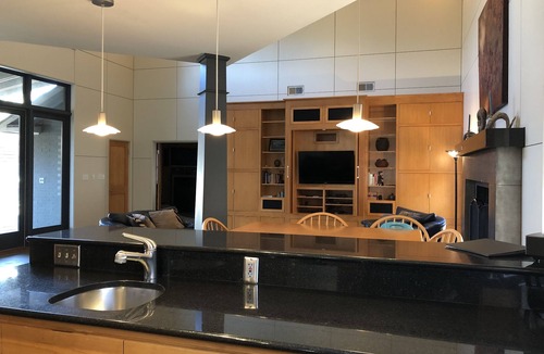 Clarksville House | Central Austin/Clarksville gem perfect for SXSW - great location, spacious 4BR!