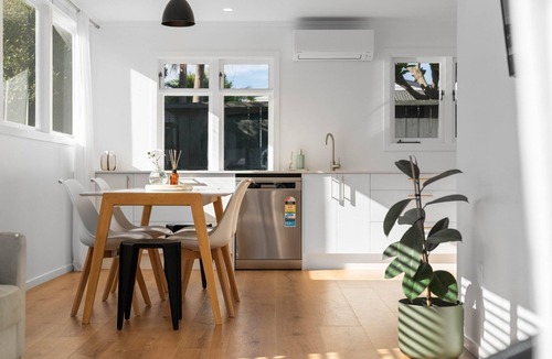 Whangamata House | Central Beach Bach in Whangamata – Close to Beach & Town!
