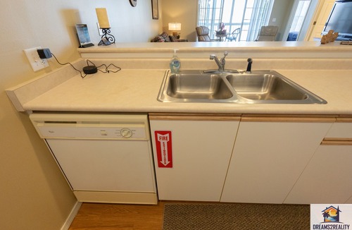 Branson Condo | Central Branson Condo | Skyline Views + King Suites