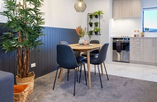 Christchurch City Centre House | Central Charm 2 bed 2 bath with sunny Balcony