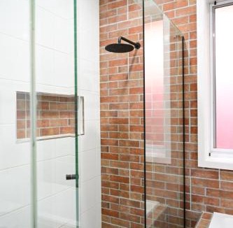 Albury House | Central Charm