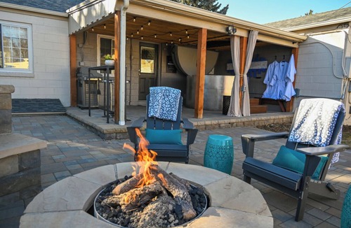 East Colfax House | Central Charming Oasis - Mineral Hot Tub/Fire Pit