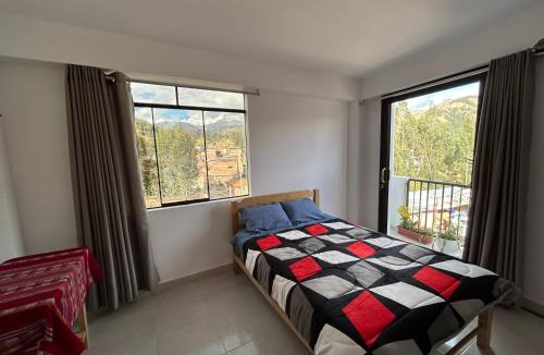 Independencia House | Central Climbing Hostel
