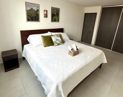 Rincon de Sabanilla Apartment | Central Condo with Pool and Mountain View