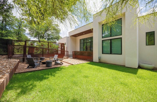 Austin House | central contemporary POOL and SPA being remodeled Feb/Mar