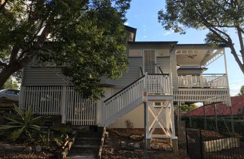 Toowong House | Central Cottage