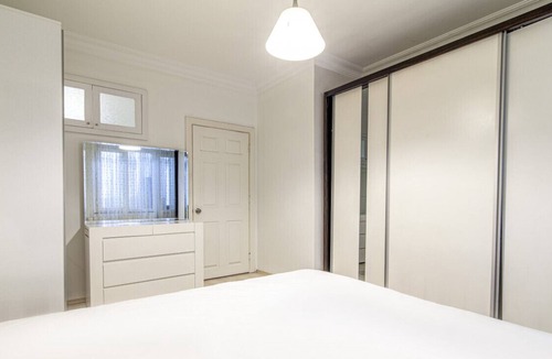Nisantasi Apartment | Central Cozy Flat 5 min to City's Mall in Sisli