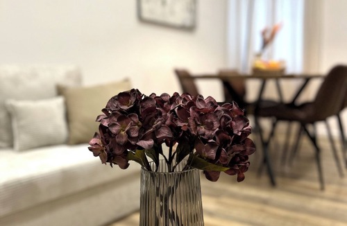 Sudstadt Sudlicher Teil Apartment | Central designer apartment for up to 5 people - stylish & close to the city center