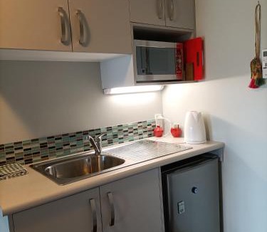 Diamond Harbour House | Central Diamond Harbour Guest Suite
