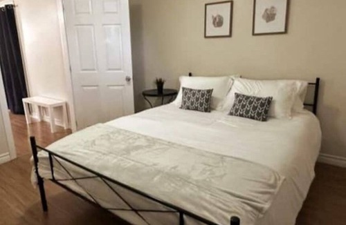 Dieppe House | Central Dieppe Home!
