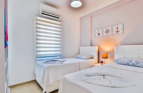 Kas Apartment | central flat in town square