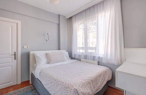 Ortakoy Apartment | Central Flat w Balcony 5 min to Ortakoy Square