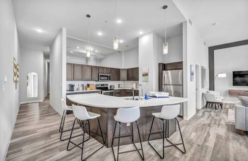 Gateway District Apartment | Central Flat with Pool, Sauna, Rooftop Deck, Gym