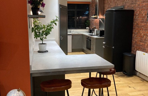 Sheffield City Centre Apartment | Central Sheffield 3BED 3BATH V Pent-Apartment by AB MERCANTILE