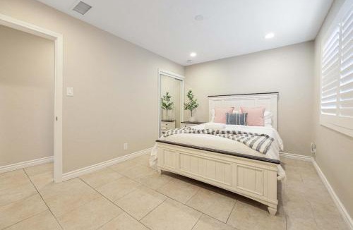 Linda Vista House | Central home Spacious