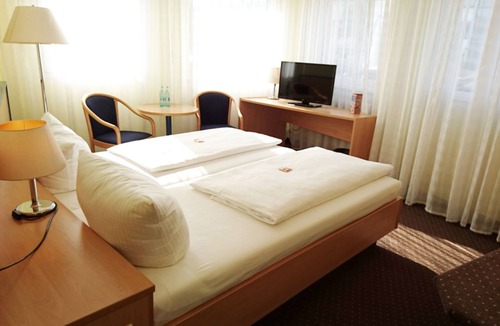 Winnenden Hotel | Central Hotel