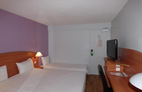 Breche - Prefecture Hotel | Central Hotel