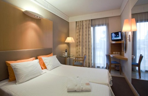 Plaka Hotel | Central Hotel