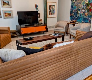 South Salt Lake Villa | Central location close to Downtown and Mountain Views