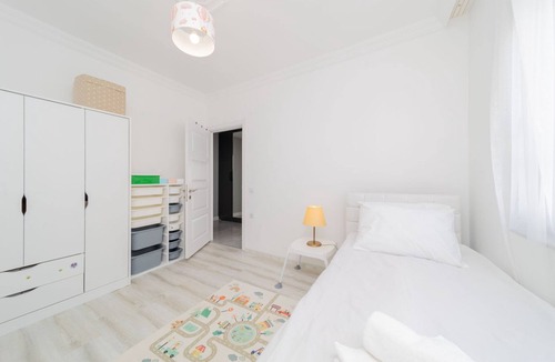 Kaleici Apartment | Central Location Flat 4 min to Hadrian Gates