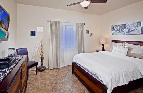 North Scottsdale Apartment | Central Location, Heated Pool, Bbq, Hot Tub, More