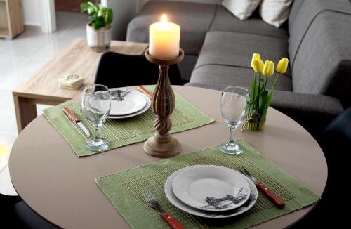 Chios Town Apartment | Central Luxury Flat 2