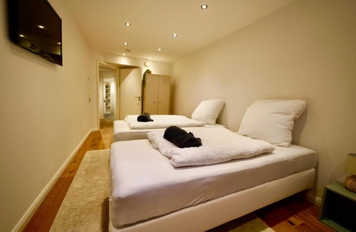 Altstadt-Nord Apartment | Central Maisonette Loft near Cologne Cathedral
