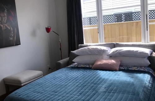 Saint Albans Apartment | Central Merivale