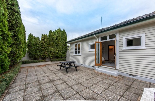 Saint Albans Apartment | Central Merivale
