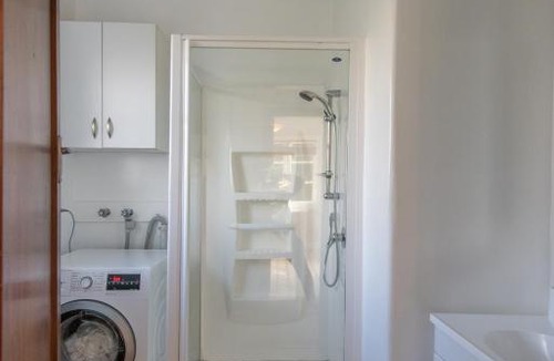 Saint Albans Apartment | Central Merivale