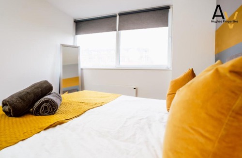 Central Milton Keynes Apartment | Central Milton Keynes 1-Bed Apartment - Parking By AV Hughes Properties