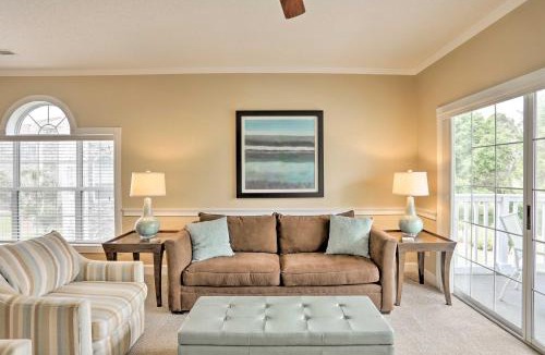 Central Myrtle Beach House | Central Myrtle Beach Condo w/Golf Course View!