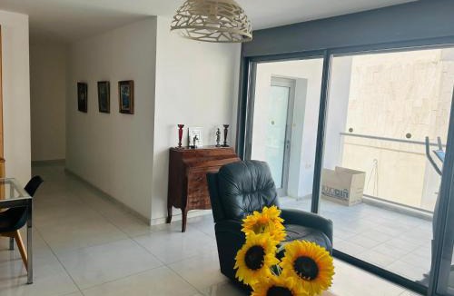 Netanya Apartment | Central netanya