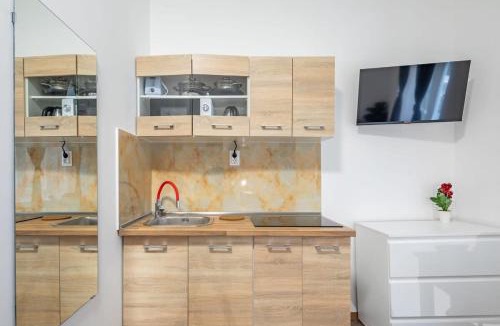 Nepszinhaz negyed Apartment | Central NEW Studio - Simple Stay