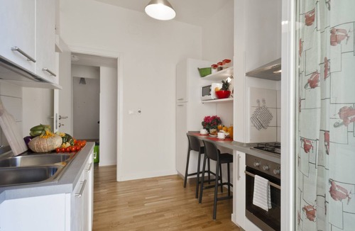 Appio Latino Apartment | Central, next to the Metro, overlooking the famous Appia Antica Park