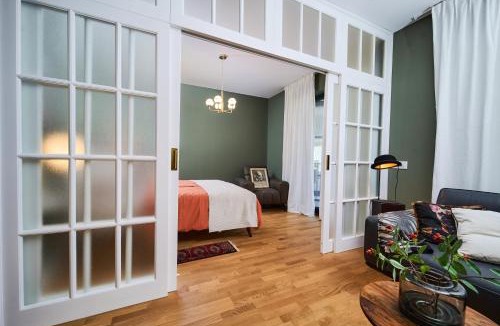 Timisoara Apartment | Central oLiv Apartment with free parking