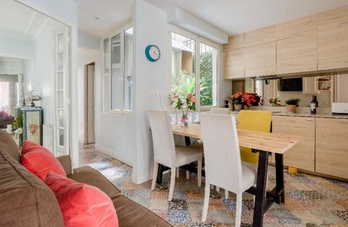 Montparnasse Apartment | Central Paris 6 - St Germain & Montparnasse Aldaro