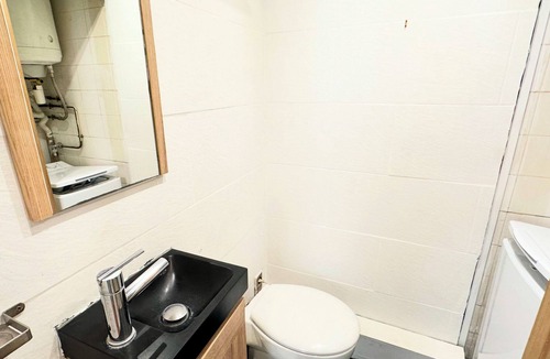 Quartier du Mail Apartment | Central Paris Studio Bright/Near metro/Pompidou