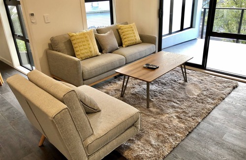 Frankton Apartment | Central Park Gemini Apartment B