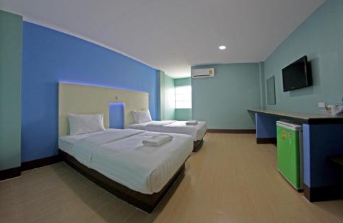 Sing Buri Hotel | Central Park Hotel